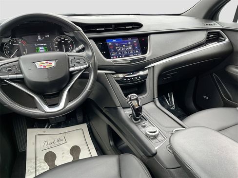 Certified 2024 Cadillac XT6 Luxury w/ LPO, Floor Liner Package image 24