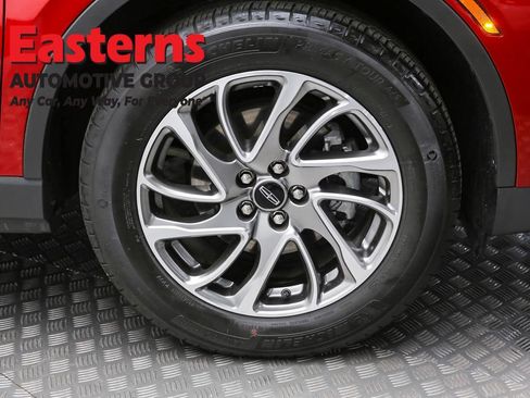 Used 2022 Lincoln Corsair Standard w/ Equipment Group 101A image 32