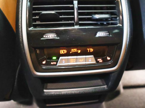 Used 2023 BMW X6 M50i w/ Executive Package image 26