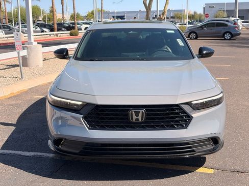 Used 2023 Honda Accord Sport image 9