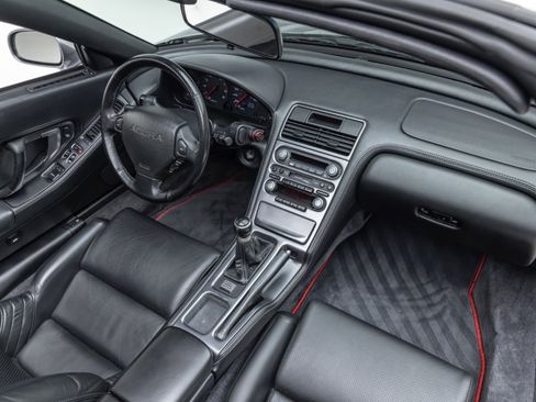 Used 2004 Acura NSX T image 71