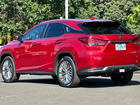 Used 2022 Lexus RX 450h AWD w/ Luxury Package image 6