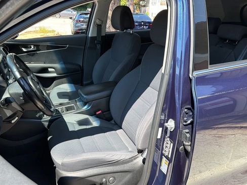 Used 2016 Kia Sorento AWD w/ LX Convenience Package image 13