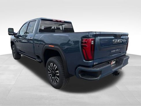 New 2026 GMC Sierra 2500 Denali Ultimate AWD/4WD image 5