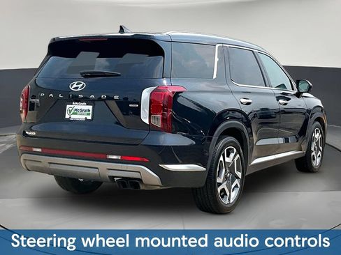 Used 2023 Hyundai Palisade Limited AWD/4WD image 8