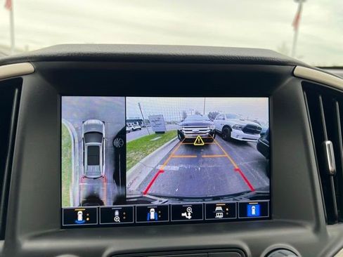 Certified 2024 GMC Terrain Denali w/ Denali Premium Package AWD/4WD image 16
