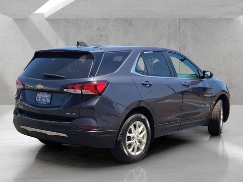 Used 2023 Chevrolet Equinox LT w/ Driver Convenience Package AWD/4WD image 5