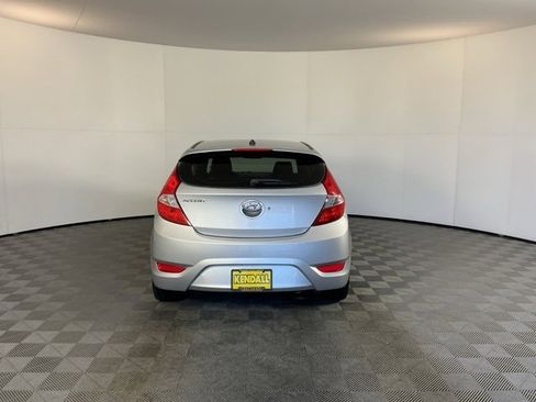 Used 2013 Hyundai Accent SE image 6