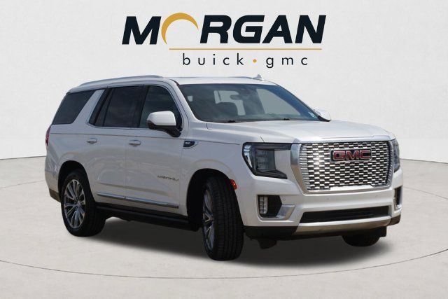 Certified 2021 GMC Yukon Denali w/ Denali Ultimate Package AWD/4WD image 4