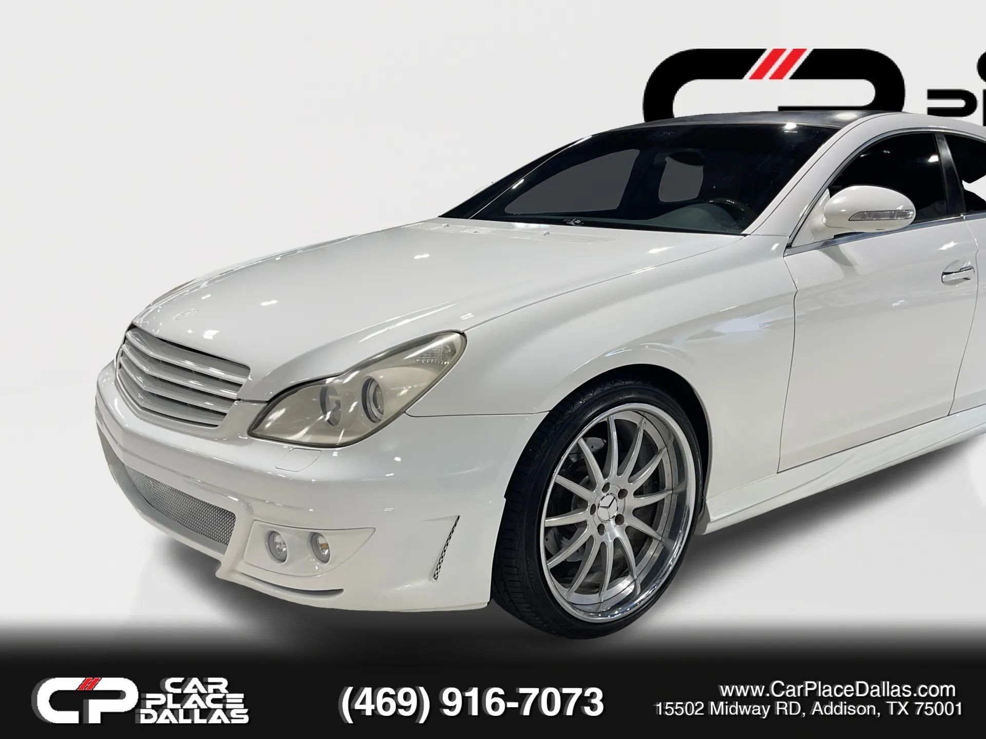 Used 2006 Mercedes-Benz CLS 500 w/ Entertainment Pkg image 4