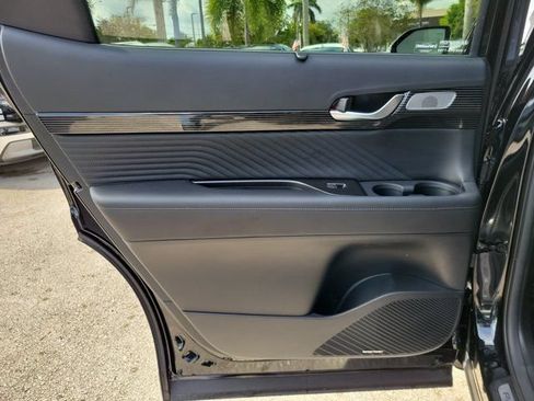 Used 2024 Hyundai Palisade Calligraphy AWD/4WD image 10