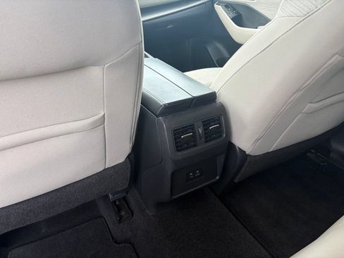 Used 2021 Nissan Rogue SV FWD image 23