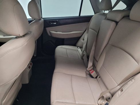 Used 2015 Subaru Outback 3.6R Limited image 18