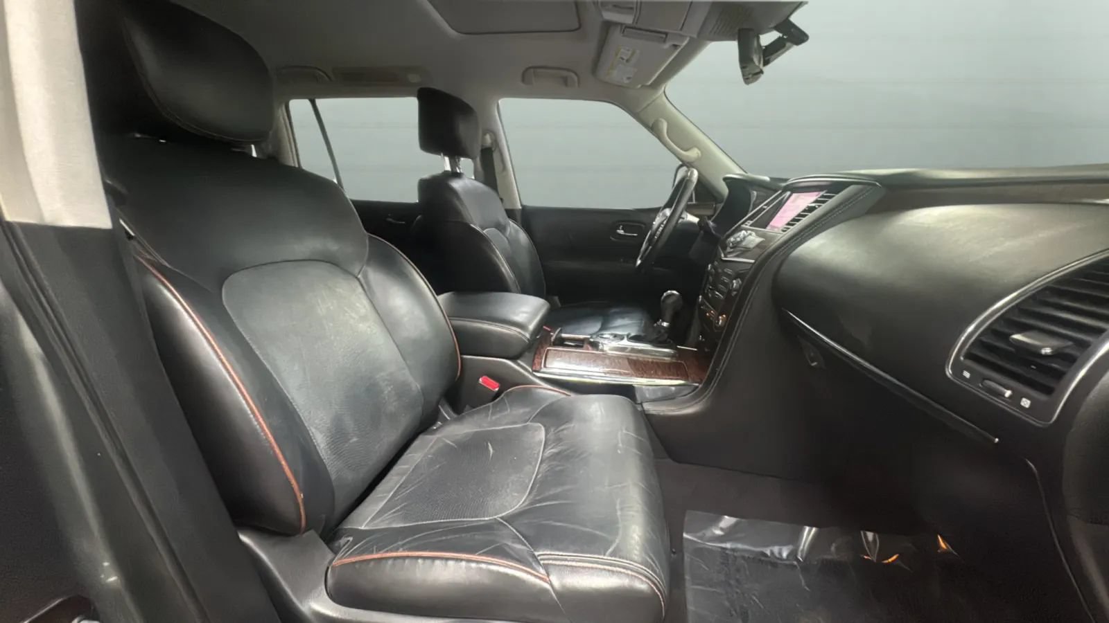 Used 2018 Nissan Armada Platinum RWD image 21