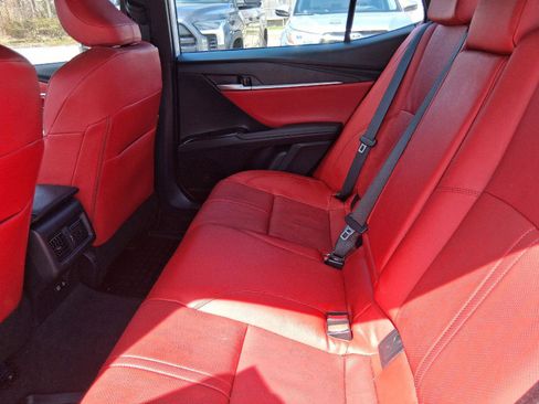Used 2025 Toyota Camry XSE AWD/4WD image 23