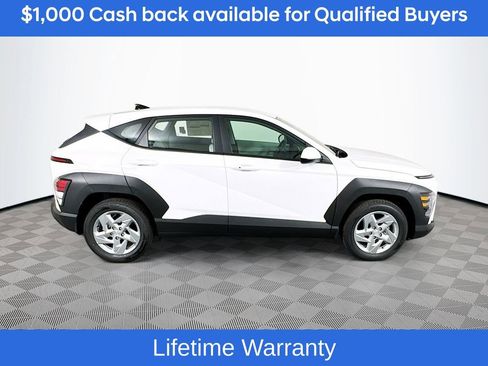 New 2026 Hyundai Kona SE image 4