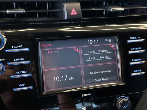 Used 2020 Toyota Camry SE w/ Moonroof Package AWD/4WD image 13