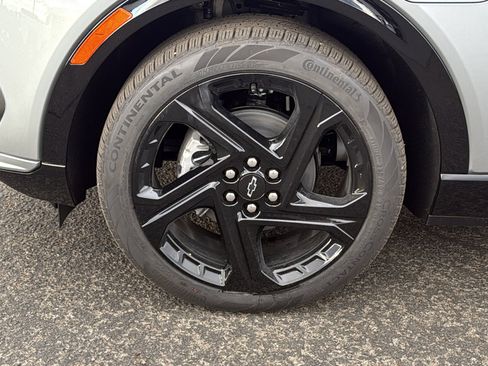 New 2026 Chevrolet Equinox EV RS image 9