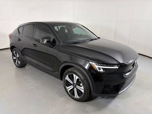 Used 2023 Volvo C40 P8 Recharge Plus AWD/4WD image 2
