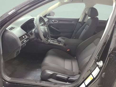 Used 2025 Honda Civic LX image 18