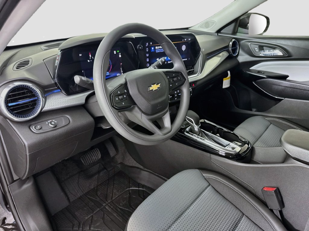 New 2026 Chevrolet Trax LT FWD image 10