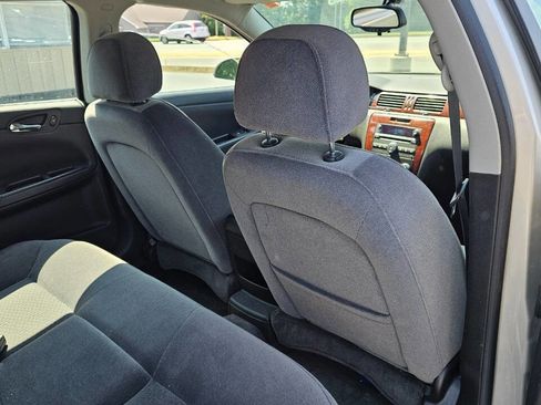 Used 2007 Chevrolet Impala LS image 21