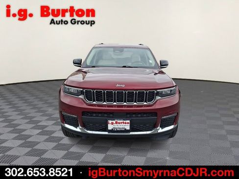 Used 2021 Jeep Grand Cherokee L Limited AWD/4WD image 2