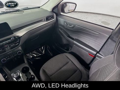 Used 2025 Ford Escape Active image 21