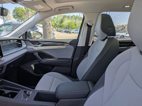 New 2026 Volkswagen Tiguan SE AWD/4WD image 21