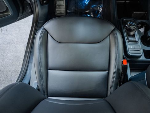 Certified 2026 Ford Maverick Lariat w/ Black Appearance Package image 37