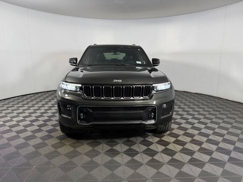 Certified 2024 Jeep Grand Cherokee Overland AWD/4WD image 6