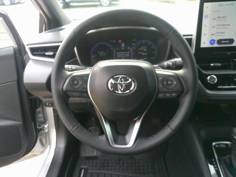 Used 2026 Toyota Corolla XSE image 19