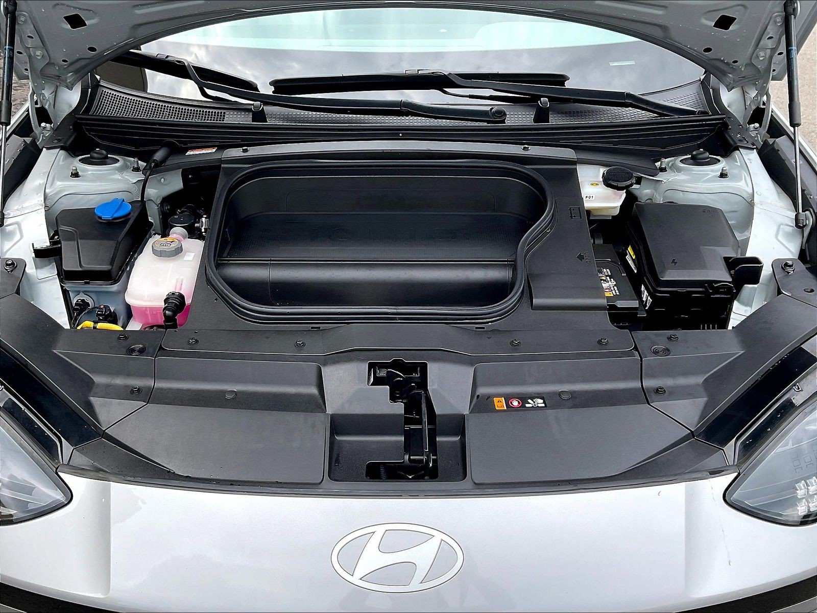 Used 2024 Hyundai Ioniq 6 SEL AWD/4WD image 29