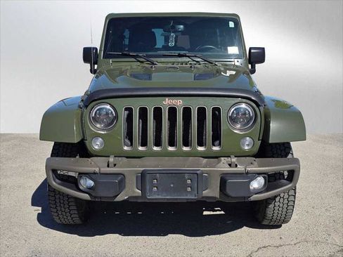 Used 2016 Jeep Wrangler Unlimited Sahara AWD/4WD image 8