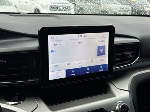 Used 2022 Ford Explorer XLT w/ Equipment Group 202A image 19