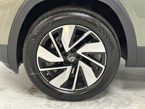 New 2026 Volkswagen Atlas SE AWD/4WD image 25