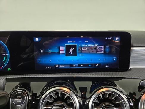 Used 2022 Mercedes-Benz A 220 4MATIC image 28