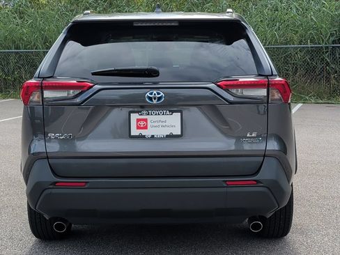 Used 2021 Toyota RAV4 LE AWD/4WD image 7