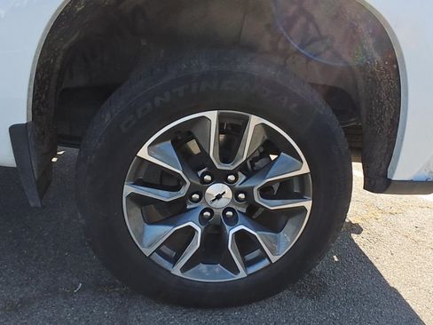 Used 2023 Chevrolet Silverado 1500 RST AWD/4WD image 13