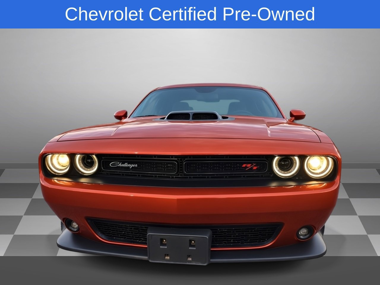 Used 2022 Dodge Challenger R/T w/ Shaker Package RWD image 2