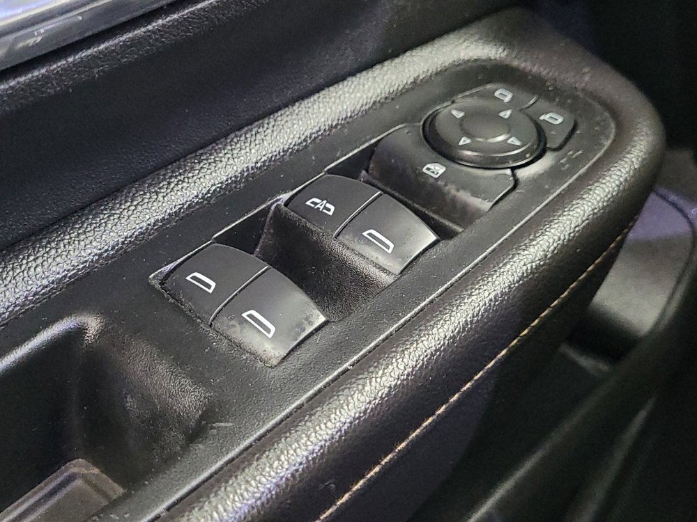 Used 2019 GMC Terrain SLE w/ Driver Convenience Package AWD/4WD image 27