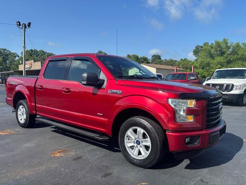 Used 2015 Ford F150 XLT w/ Equipment Group 302A Luxury RWD image 2