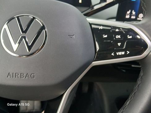 Used 2023 Volkswagen ID.4 Pro S AWD/4WD image 30