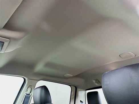 Used 2014 RAM 1500 Laramie image 11