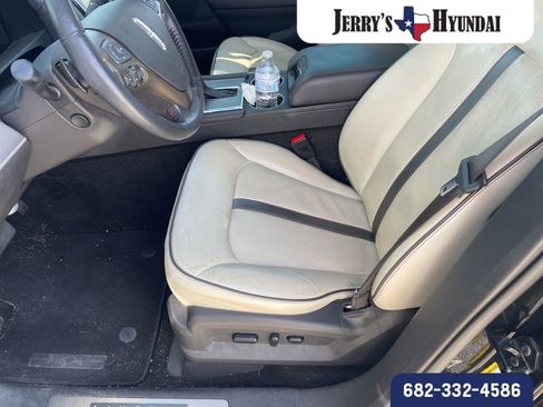 Used 2015 Lincoln MKX FWD w/ Equipment Group 102A image 10