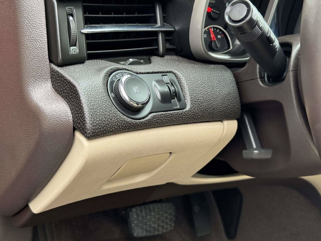 Used 2014 Chevrolet Malibu LTZ FWD image 10