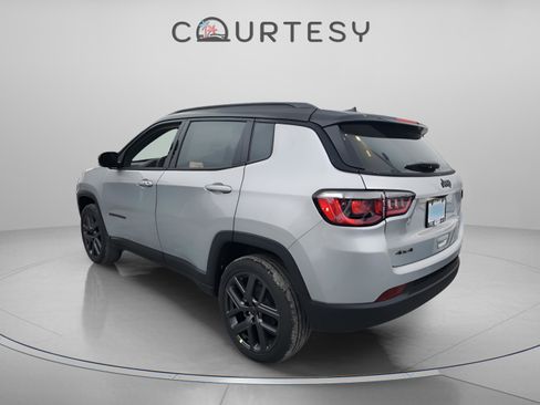 New 2026 Jeep Compass Limited w/ Sun, Sound & Navigation Group AWD/4WD image 3