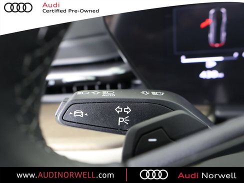 Certified 2025 Audi Q5 Premium w/ Convenience Package AWD/4WD image 28