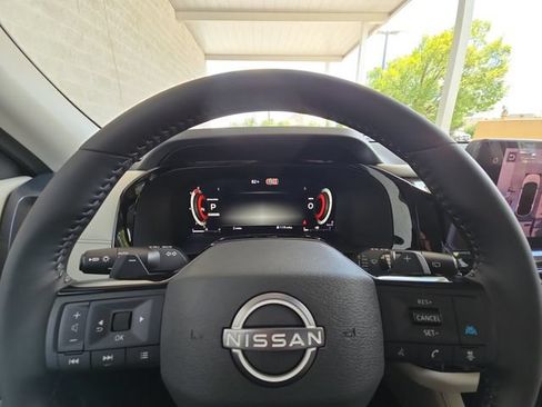 New 2026 Nissan Pathfinder SL FWD image 25