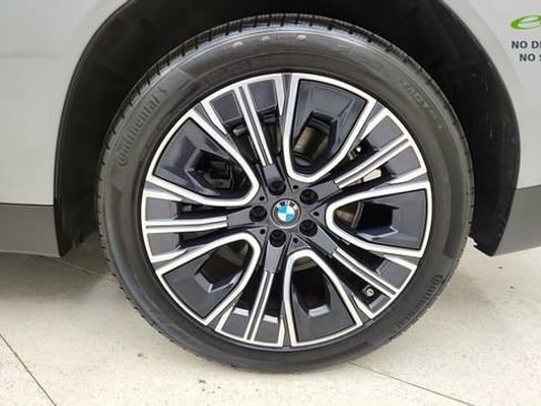 Used 2025 BMW X3 xDrive30i w/ Premium Package AWD/4WD image 57
